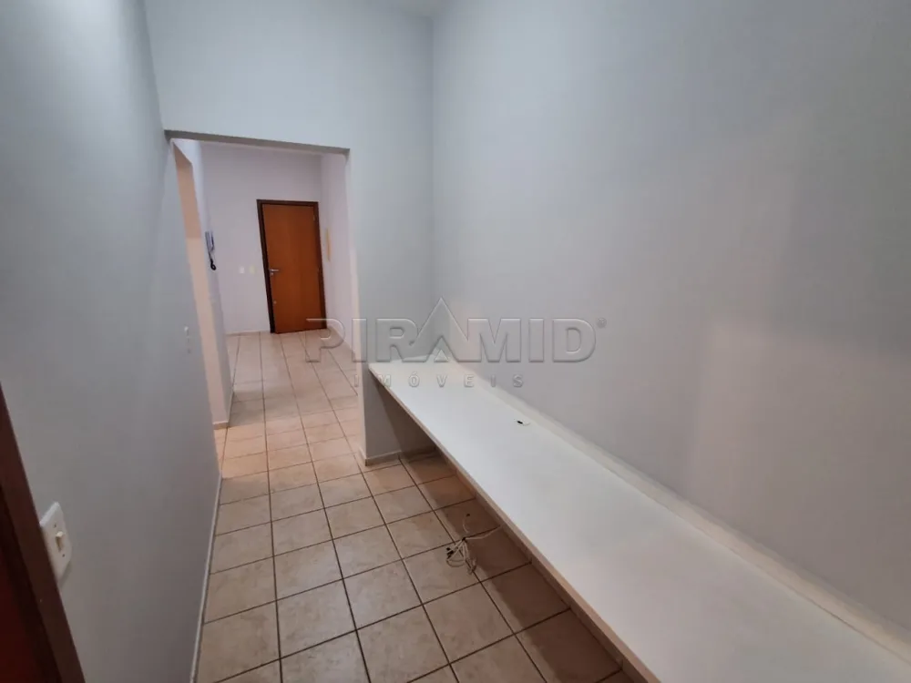 Alugar Apartamento / Padr&atilde;o em Ribeir&atilde;o Preto R$ 1.000,00 - Foto 5