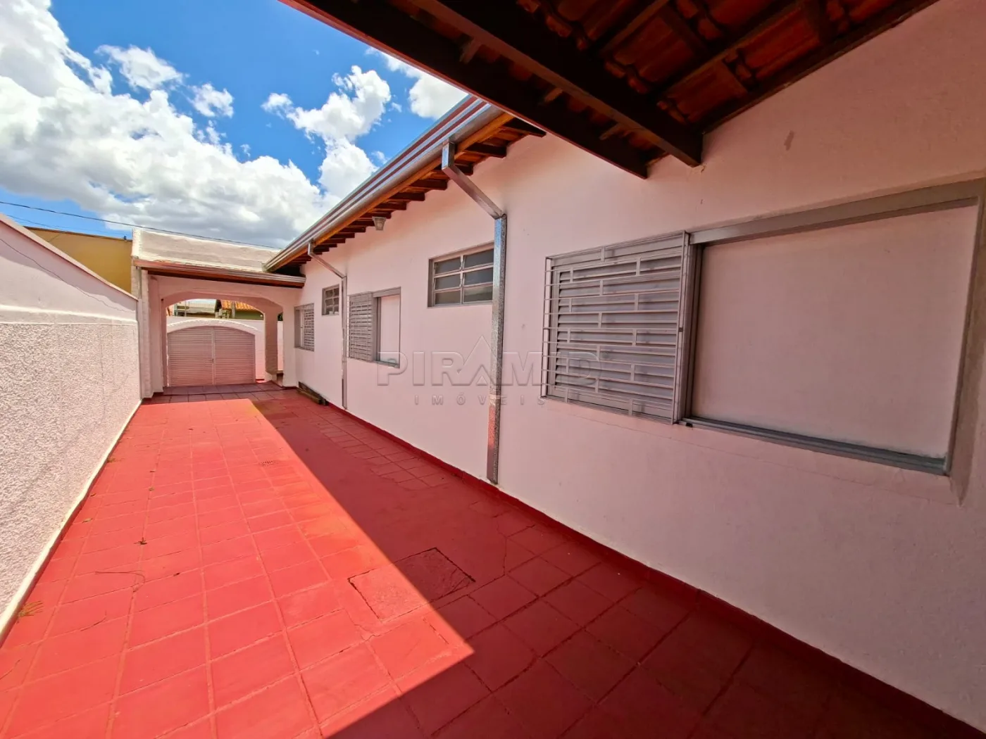 Alugar Casa / Padr&atilde;o em Ribeir&atilde;o Preto R$ 2.100,00 - Foto 8