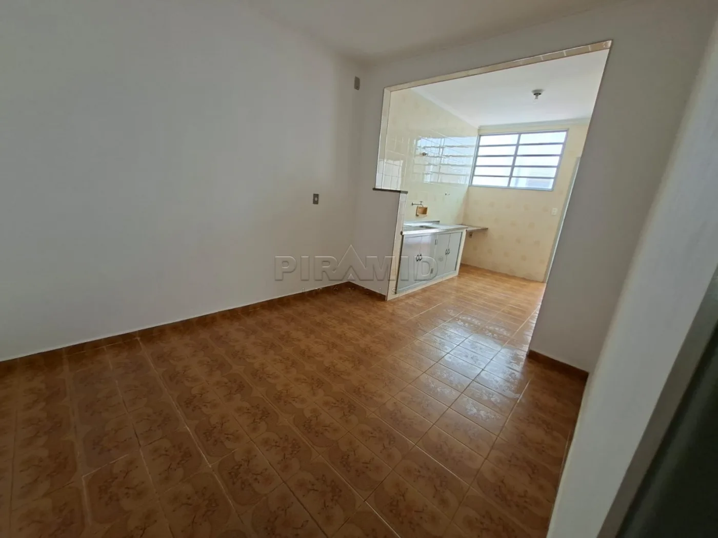 Alugar Casa / Padr&atilde;o em Ribeir&atilde;o Preto R$ 2.100,00 - Foto 14