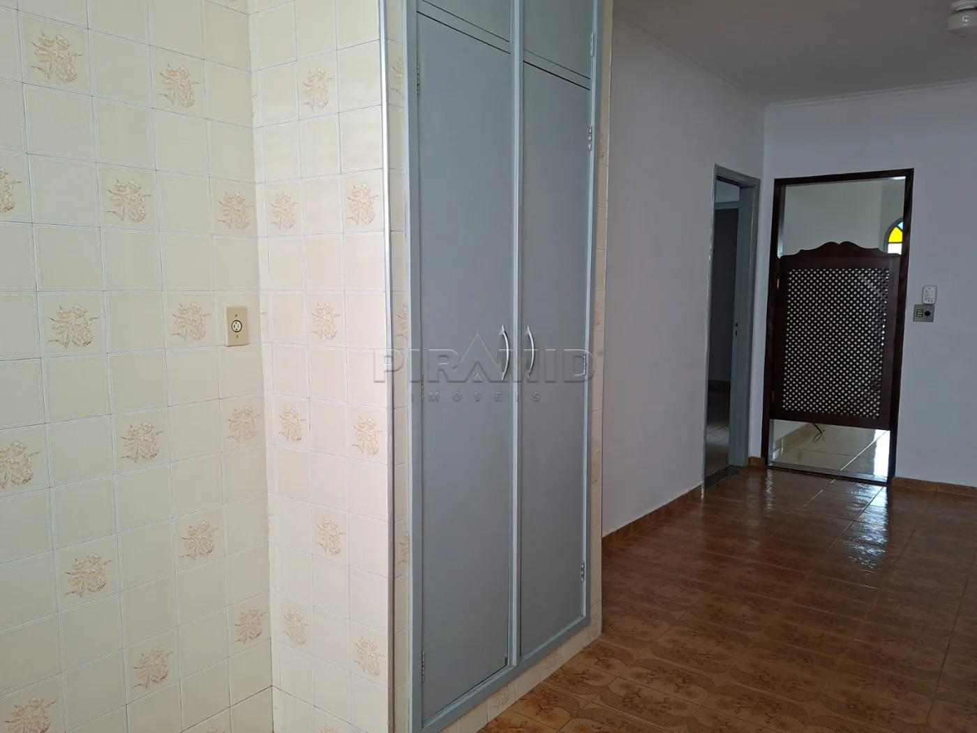 Alugar Casa / Padr&atilde;o em Ribeir&atilde;o Preto R$ 2.100,00 - Foto 27