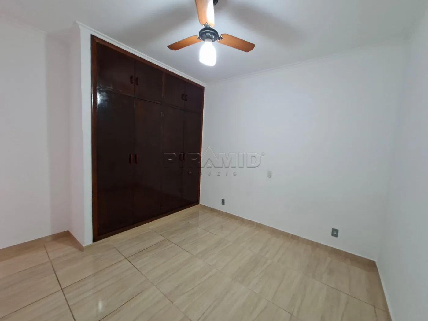 Alugar Casa / Padr&atilde;o em Ribeir&atilde;o Preto R$ 2.100,00 - Foto 28