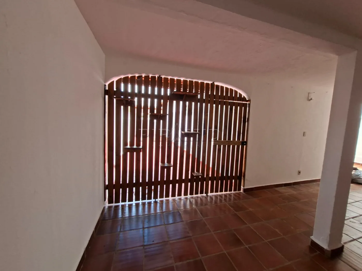 Alugar Casa / Padr&atilde;o em Ribeir&atilde;o Preto R$ 2.100,00 - Foto 33