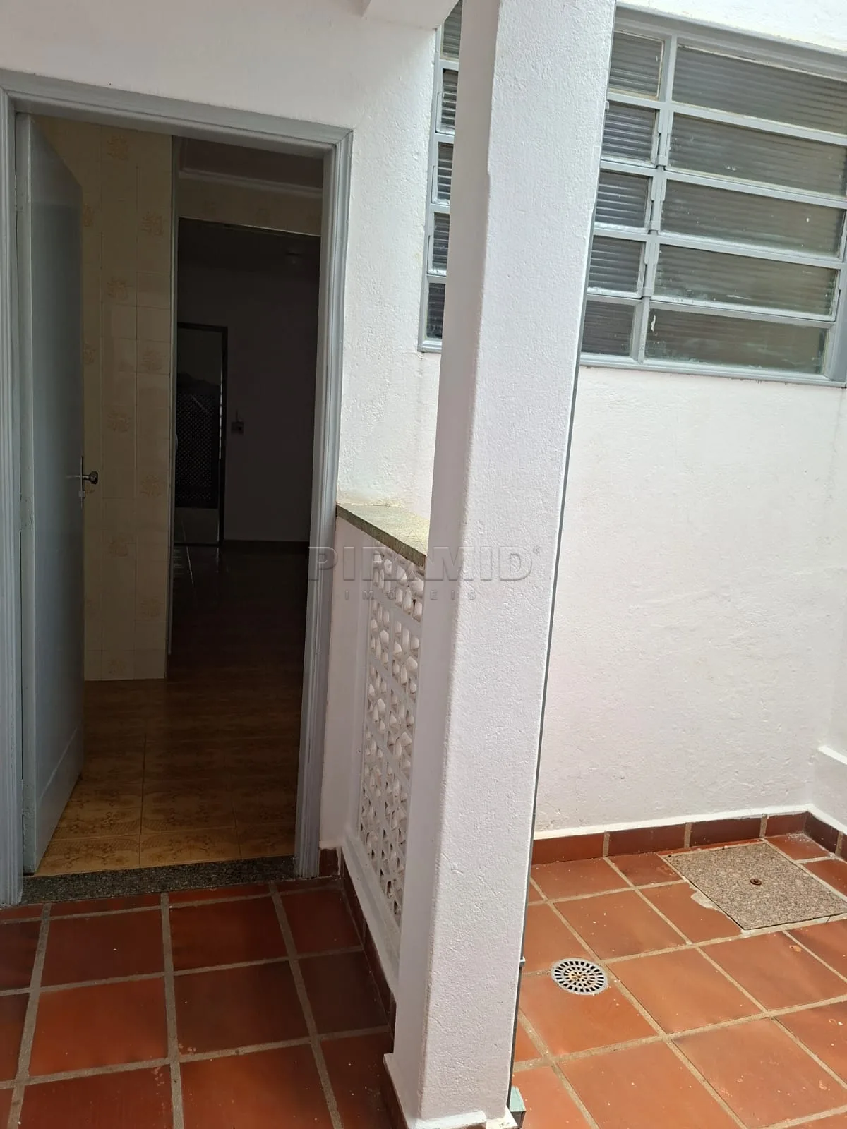 Alugar Casa / Padr&atilde;o em Ribeir&atilde;o Preto R$ 2.100,00 - Foto 38