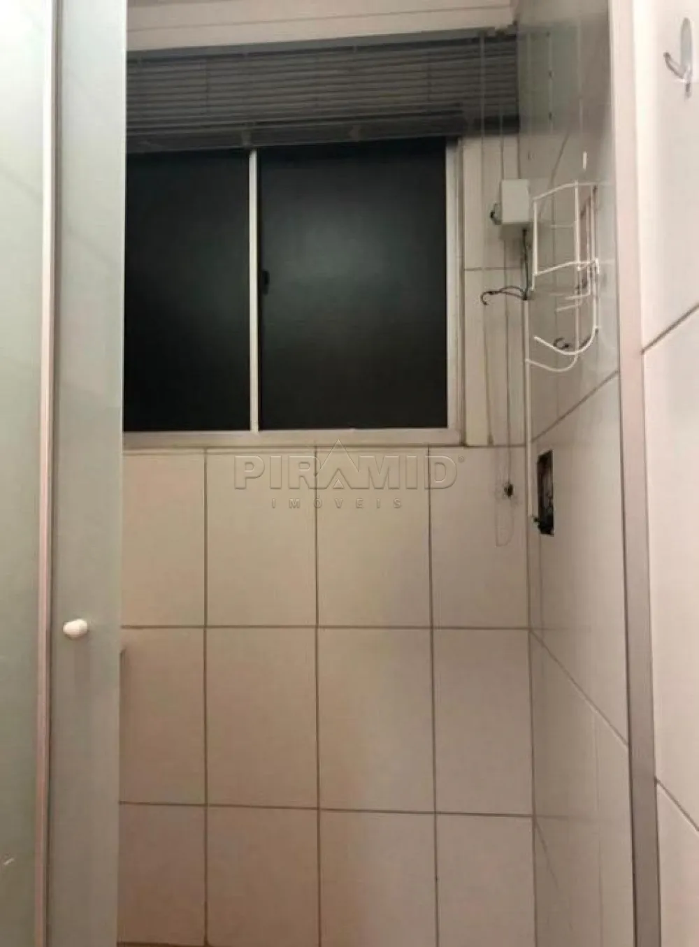 Alugar Apartamento / Padr&atilde;o em Ribeir&atilde;o Preto R$ 1.150,00 - Foto 10