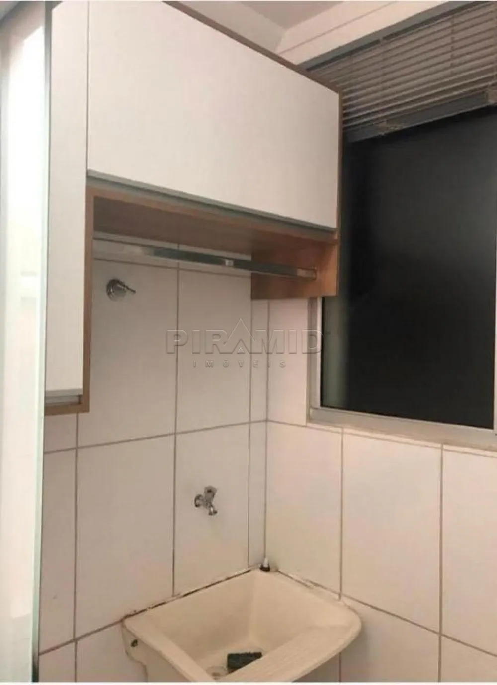 Alugar Apartamento / Padr&atilde;o em Ribeir&atilde;o Preto R$ 1.150,00 - Foto 13