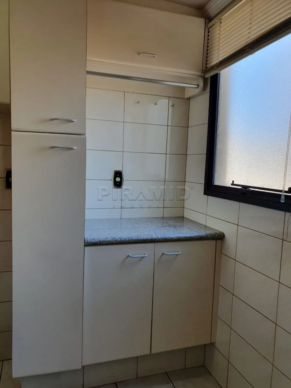 Alugar Apartamento / Padr&atilde;o em Ribeir&atilde;o Preto R$ 4.200,00 - Foto 15