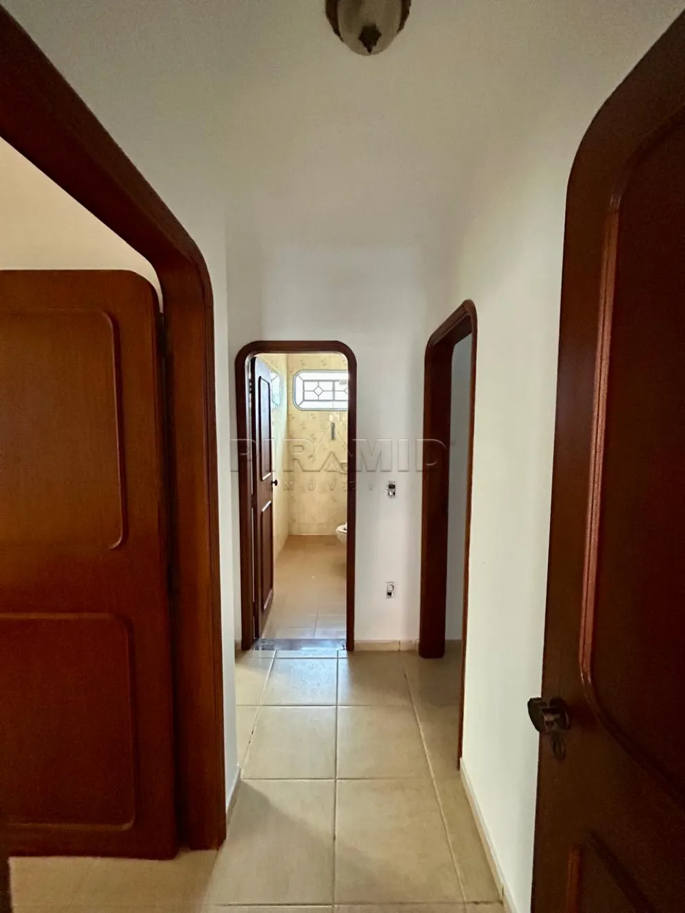 Alugar Casa / Padr&atilde;o em Ribeir&atilde;o Preto R$ 7.500,00 - Foto 8