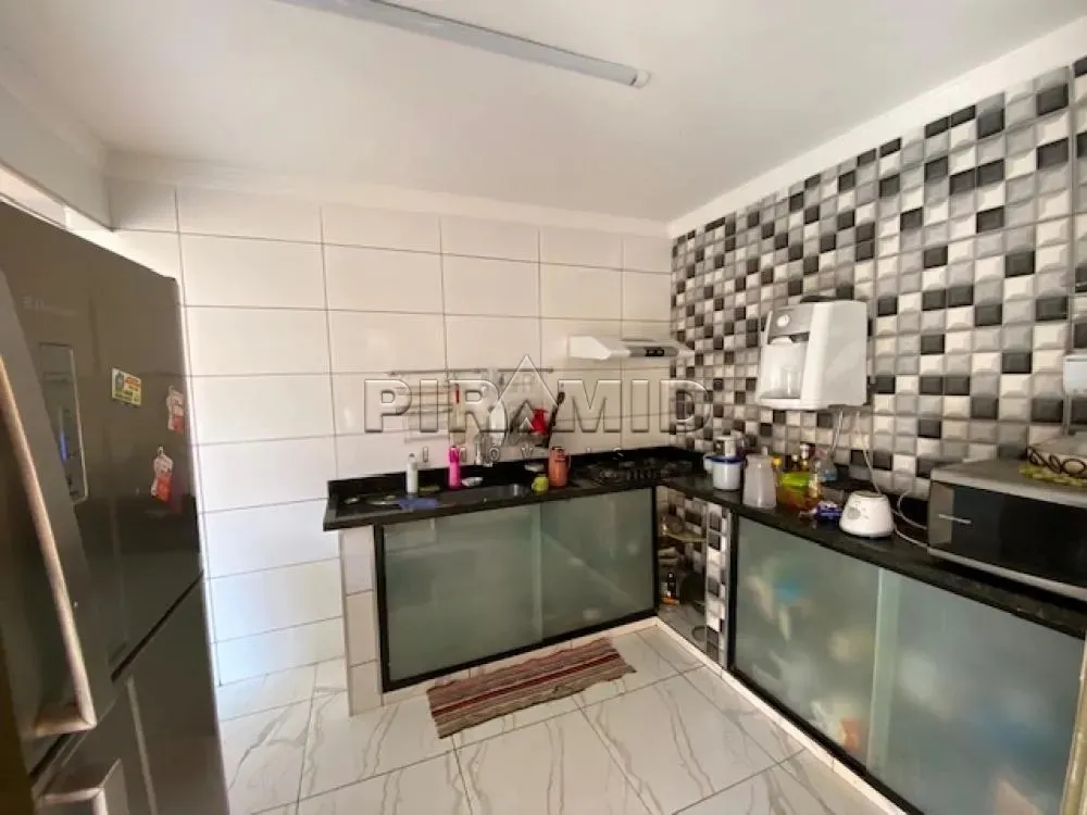 Alugar Casa / Padr&atilde;o em Cravinhos R$ 2.000,00 - Foto 8