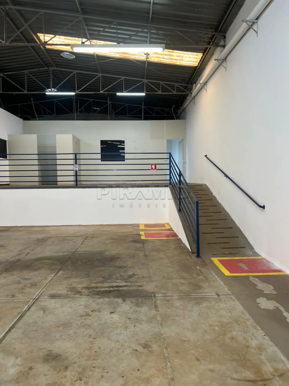 Alugar Comercial / Galp&atilde;o  Barrac&atilde;o em Ribeir&atilde;o Preto R$ 10.900,00 - Foto 2