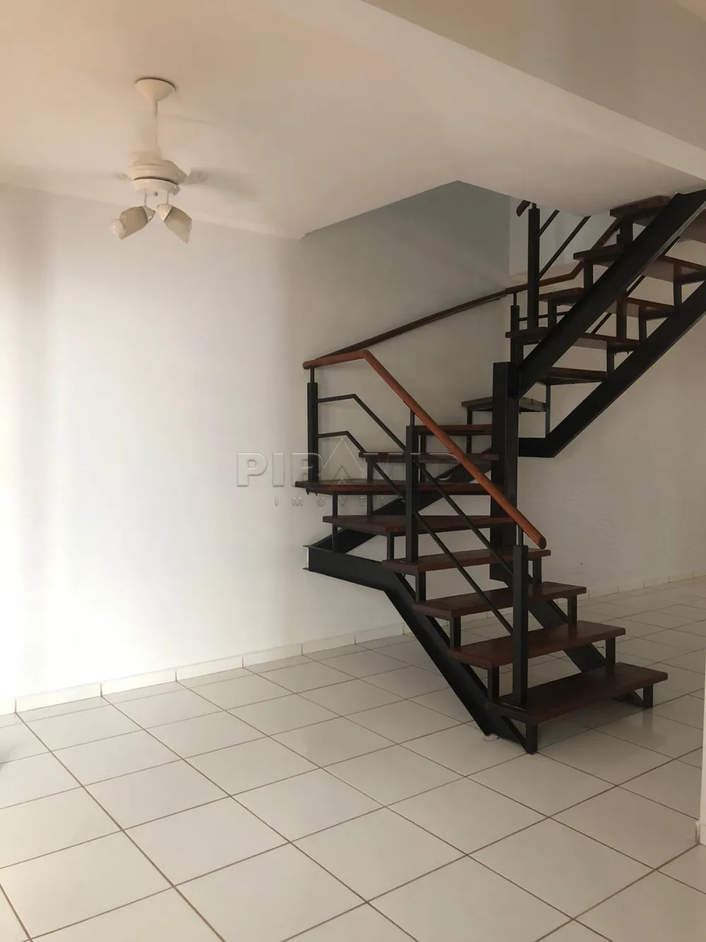 Alugar Casa / Condom&iacute;nio em Ribeir&atilde;o Preto R$ 3.300,00 - Foto 2