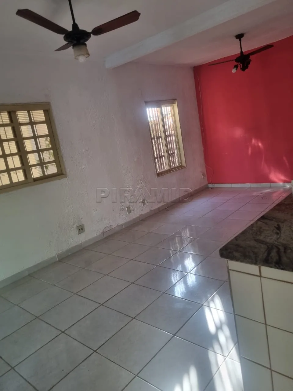 Comprar Casa / Padr&atilde;o em Ribeir&atilde;o Preto R$ 308.000,00 - Foto 2