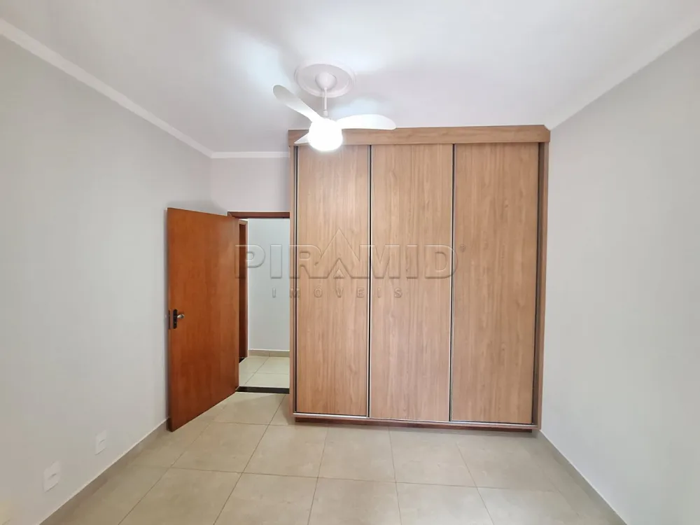 Alugar Casa / Padr&atilde;o em Ribeir&atilde;o Preto R$ 3.600,00 - Foto 13
