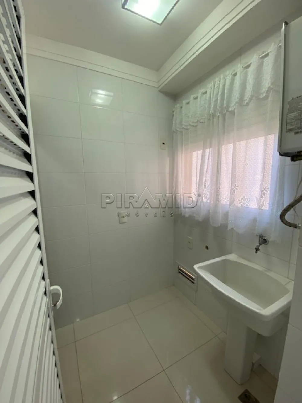Alugar Apartamento / Padr&atilde;o em Ribeir&atilde;o Preto R$ 4.400,00 - Foto 25