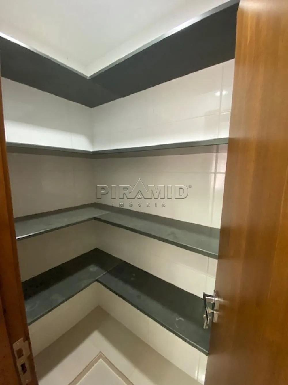 Alugar Apartamento / Padr&atilde;o em Ribeir&atilde;o Preto R$ 4.400,00 - Foto 26