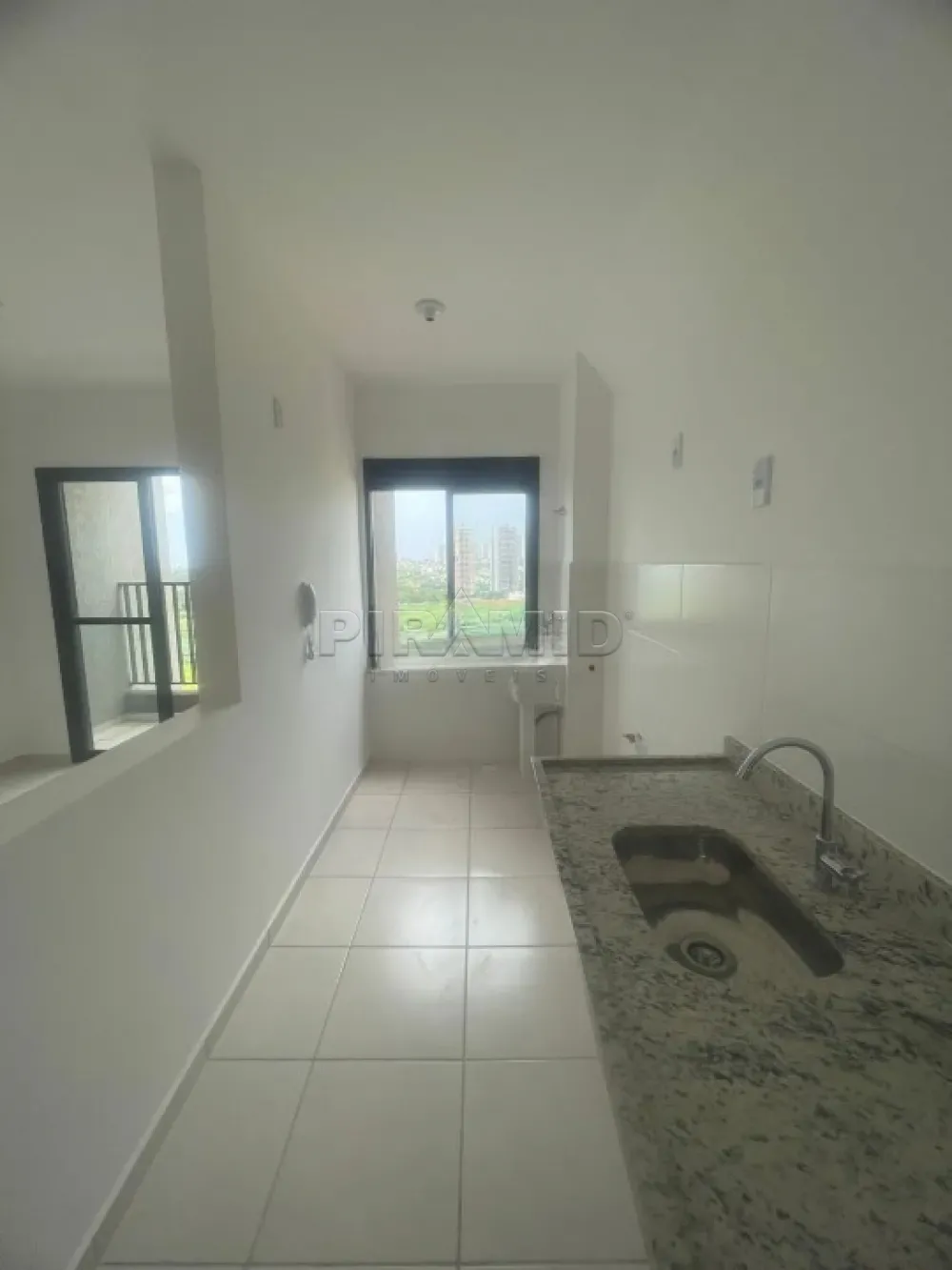 Alugar Apartamento / Padr&atilde;o em Ribeir&atilde;o Preto R$ 1.500,00 - Foto 15