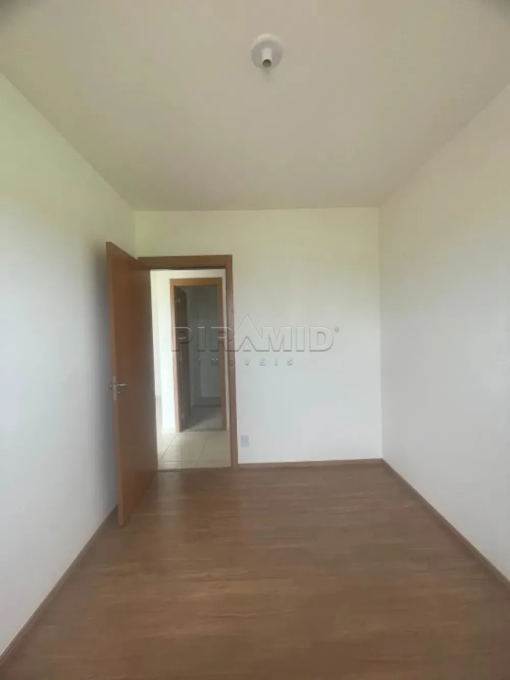 Alugar Apartamento / Padr&atilde;o em Ribeir&atilde;o Preto R$ 1.500,00 - Foto 9