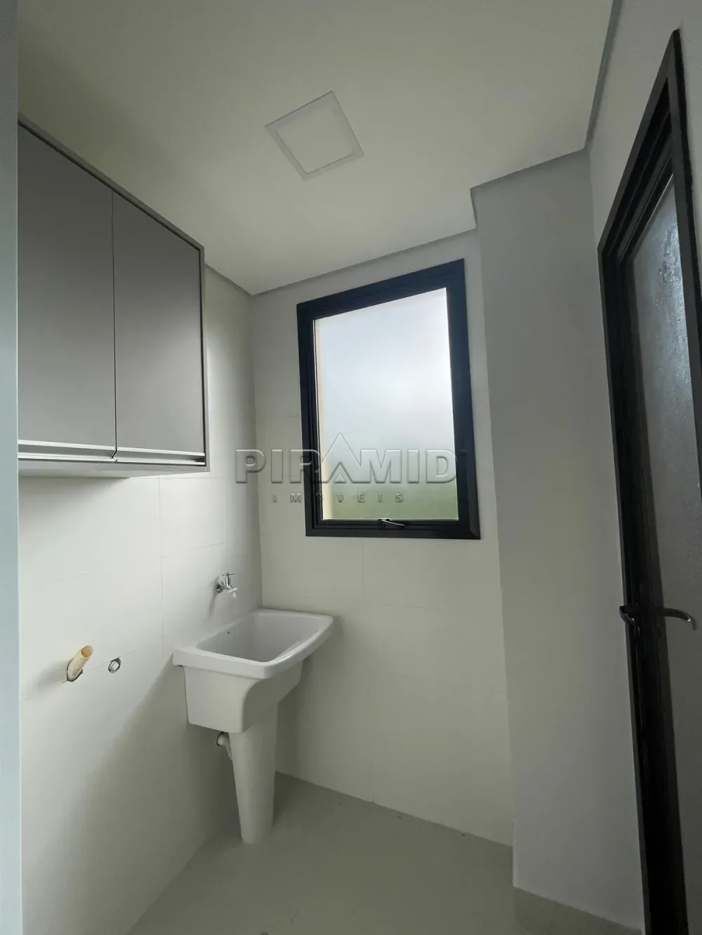 Alugar Apartamento / Padr&atilde;o em Ribeir&atilde;o Preto R$ 1.700,00 - Foto 22