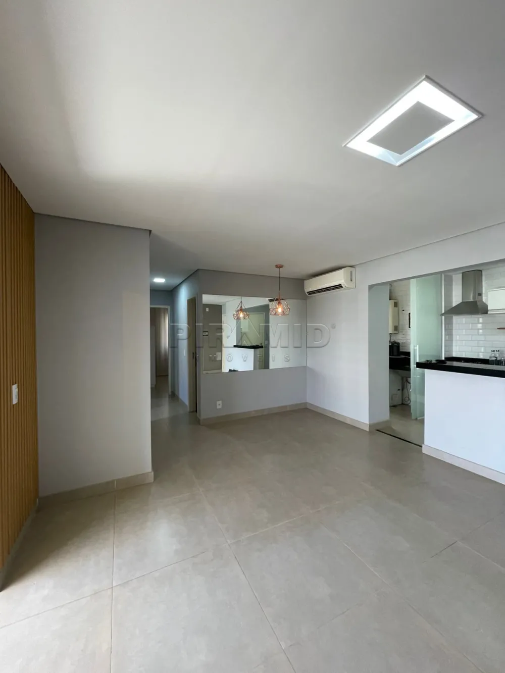 Alugar Apartamento / Padr&atilde;o em Ribeir&atilde;o Preto R$ 4.200,00 - Foto 2