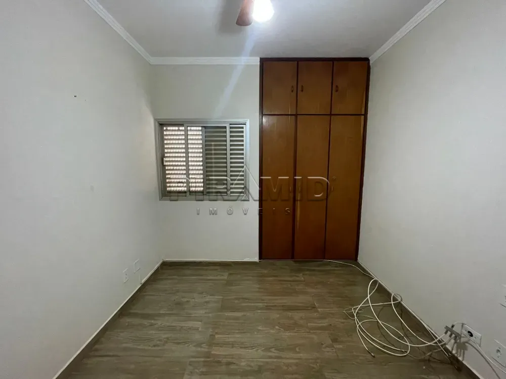Alugar Apartamento / Padr&atilde;o em Ribeir&atilde;o Preto R$ 1.300,00 - Foto 13