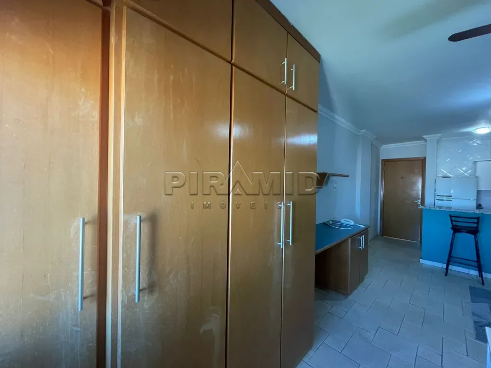 Alugar Apartamento / Padr&atilde;o em Ribeir&atilde;o Preto R$ 1.600,00 - Foto 9