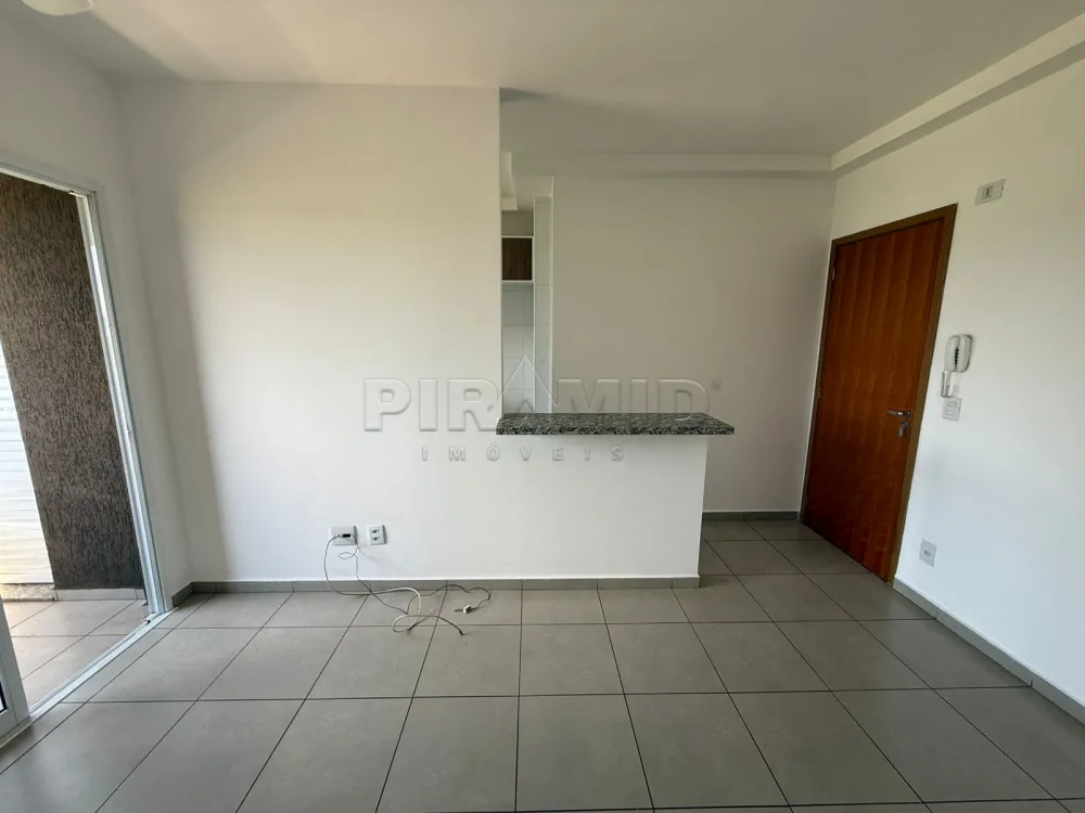 Alugar Apartamento / Padr&atilde;o em Ribeir&atilde;o Preto R$ 1.900,00 - Foto 4