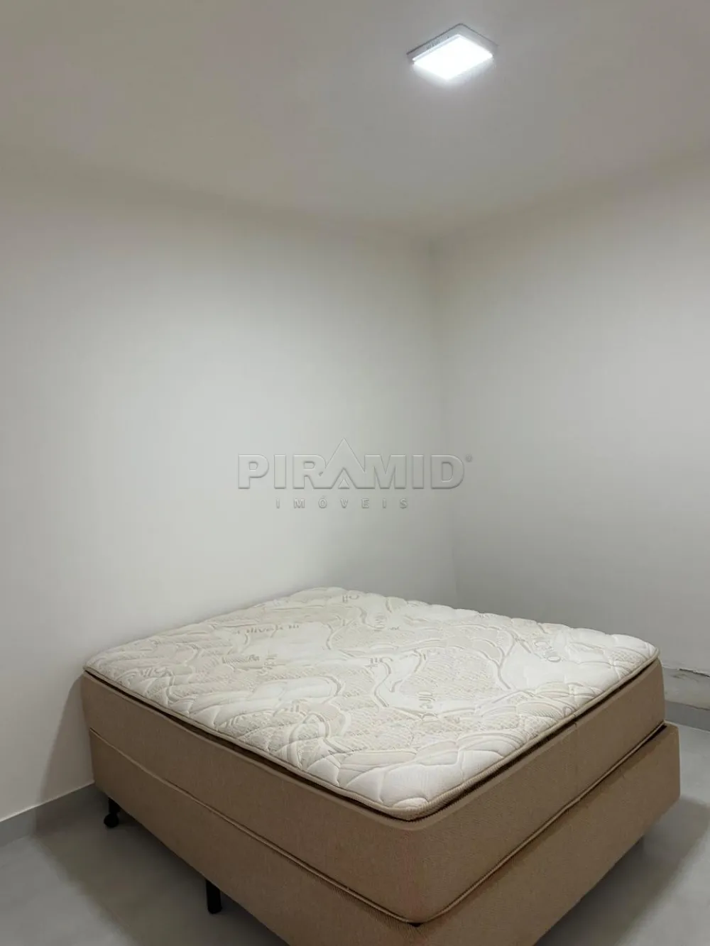 Alugar Casa / Padr&atilde;o em Ribeir&atilde;o Preto R$ 2.990,00 - Foto 4