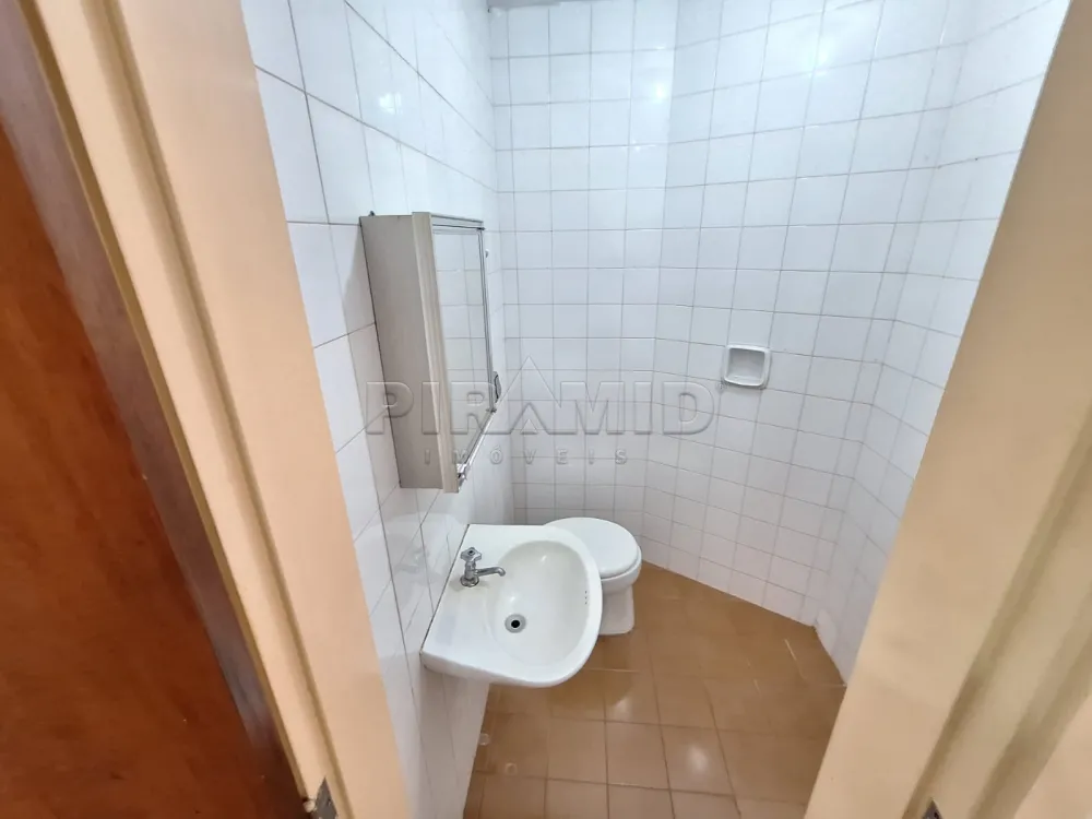 Alugar Apartamento / Padr&atilde;o em Ribeir&atilde;o Preto R$ 1.200,00 - Foto 16