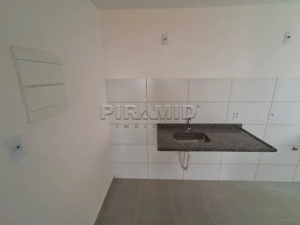 Alugar Apartamento / Padr&atilde;o em Ribeir&atilde;o Preto R$ 900,00 - Foto 9