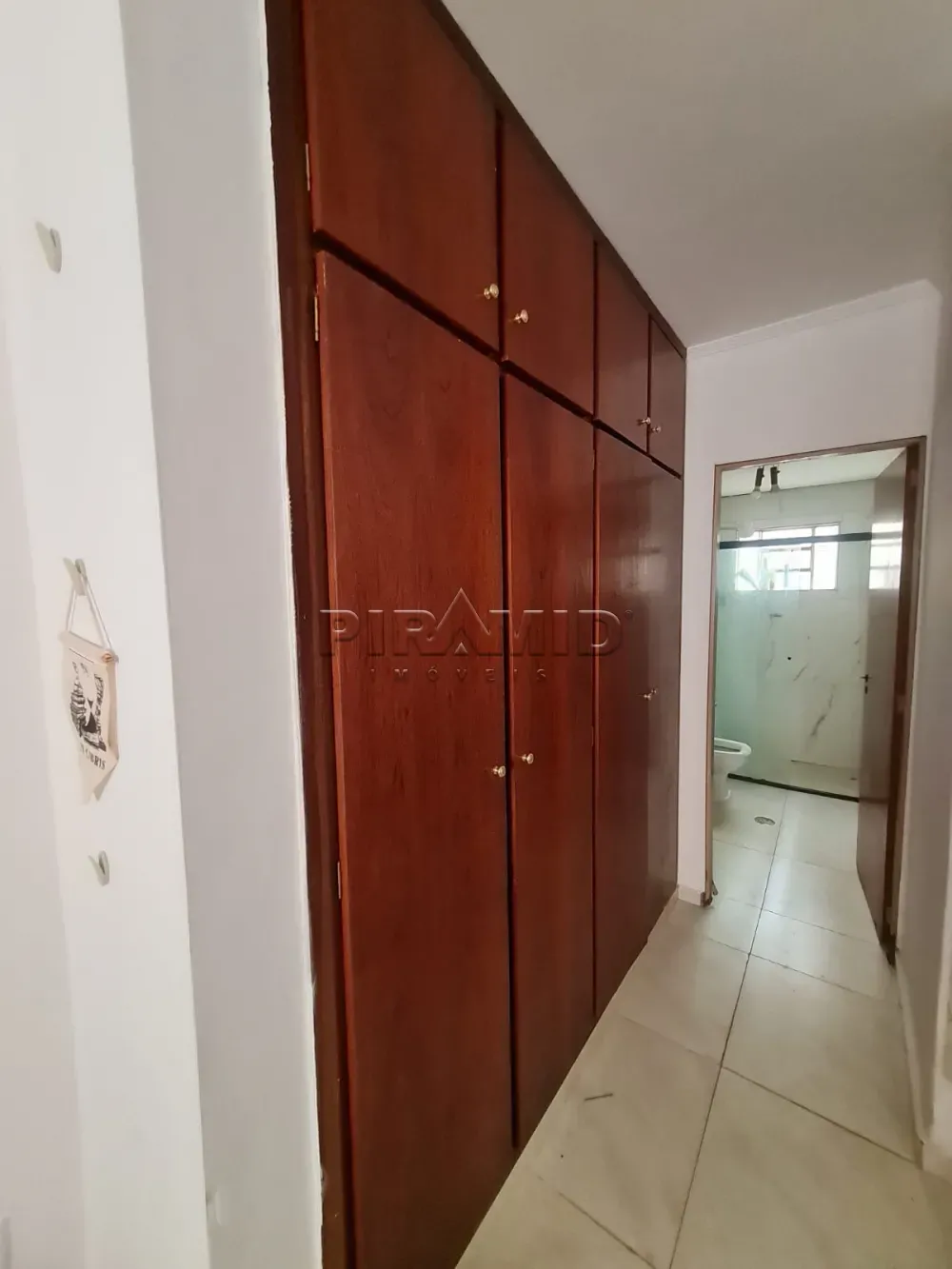Alugar Apartamento / Padr&atilde;o em Ribeir&atilde;o Preto R$ 2.000,00 - Foto 6