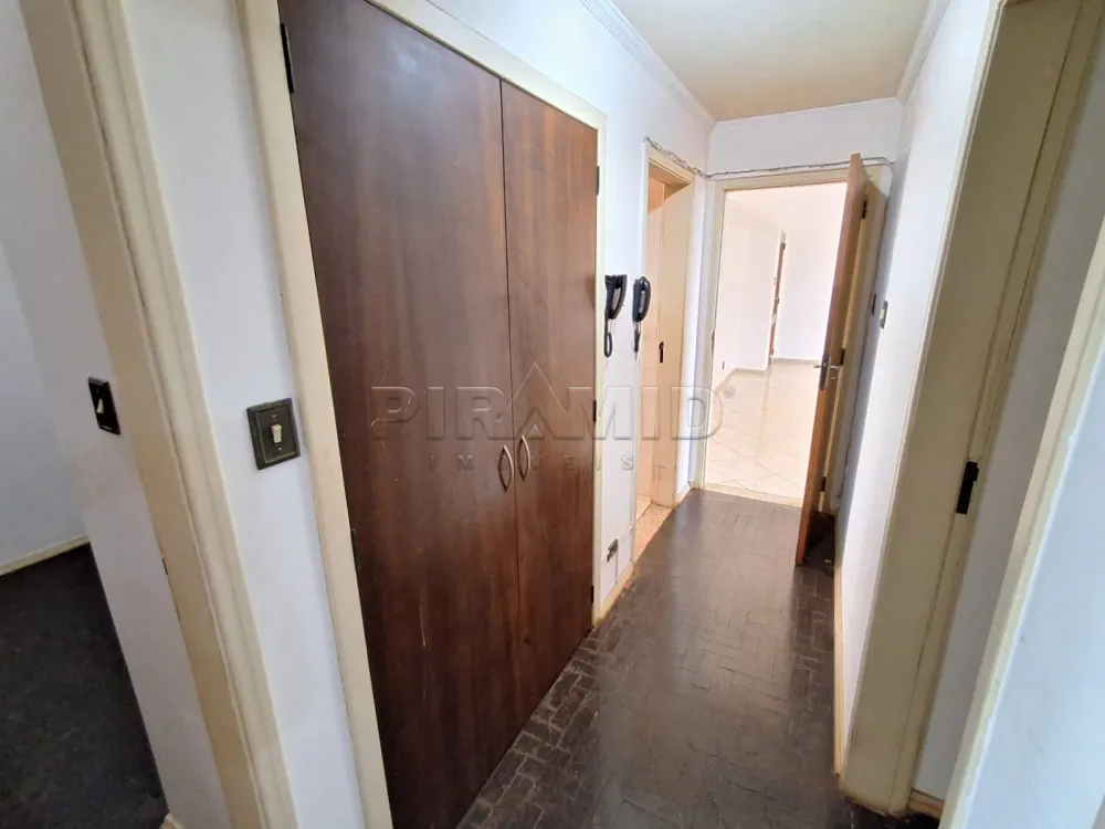 Alugar Apartamento / Padr&atilde;o em Ribeir&atilde;o Preto R$ 1.750,00 - Foto 5
