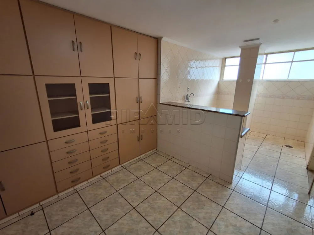 Alugar Apartamento / Padr&atilde;o em Ribeir&atilde;o Preto R$ 1.750,00 - Foto 14