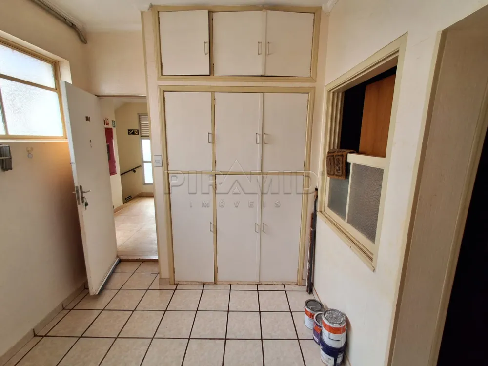 Alugar Apartamento / Padr&atilde;o em Ribeir&atilde;o Preto R$ 1.750,00 - Foto 21