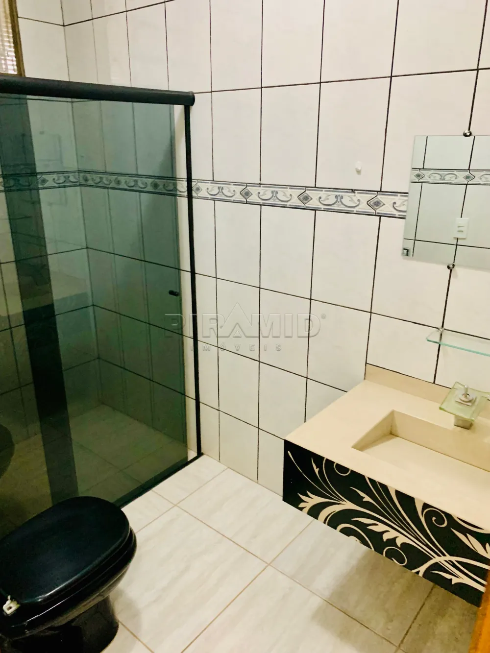 Alugar Comercial / Casa em Ribeir&atilde;o Preto R$ 2.500,00 - Foto 15