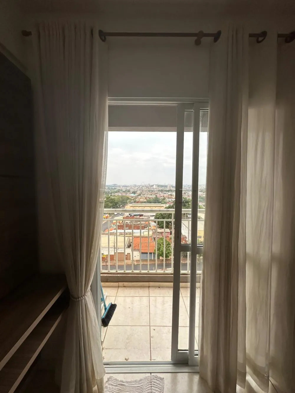 Comprar Apartamento / Padr&atilde;o em Ribeir&atilde;o Preto R$ 210.000,00 - Foto 5