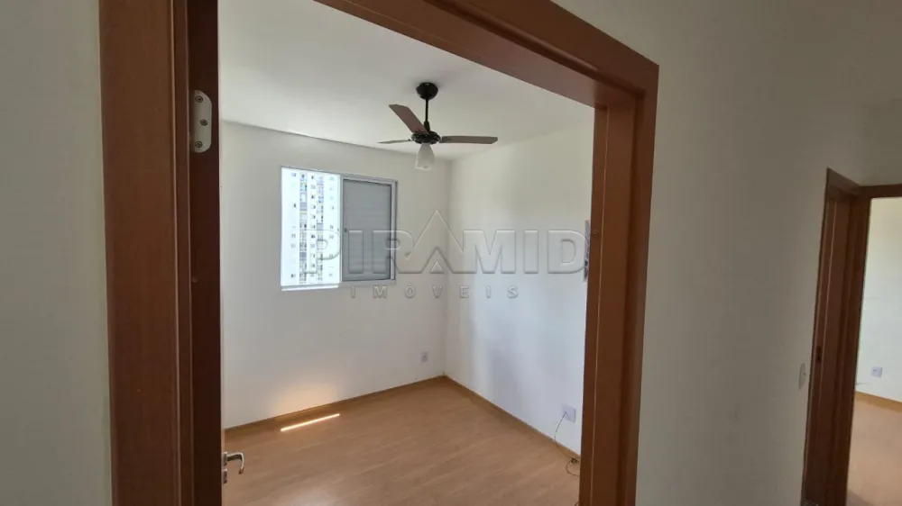 Alugar Apartamento / Padr&atilde;o em Ribeir&atilde;o Preto R$ 1.100,00 - Foto 5