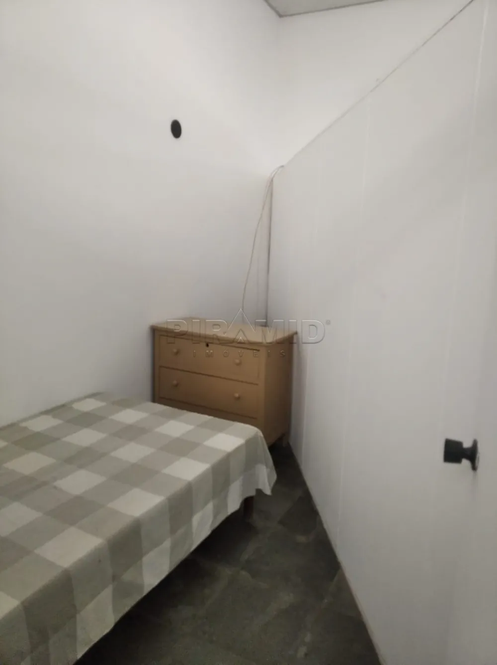 Alugar Comercial / Sal&atilde;o em Ribeir&atilde;o Preto R$ 2.200,00 - Foto 6