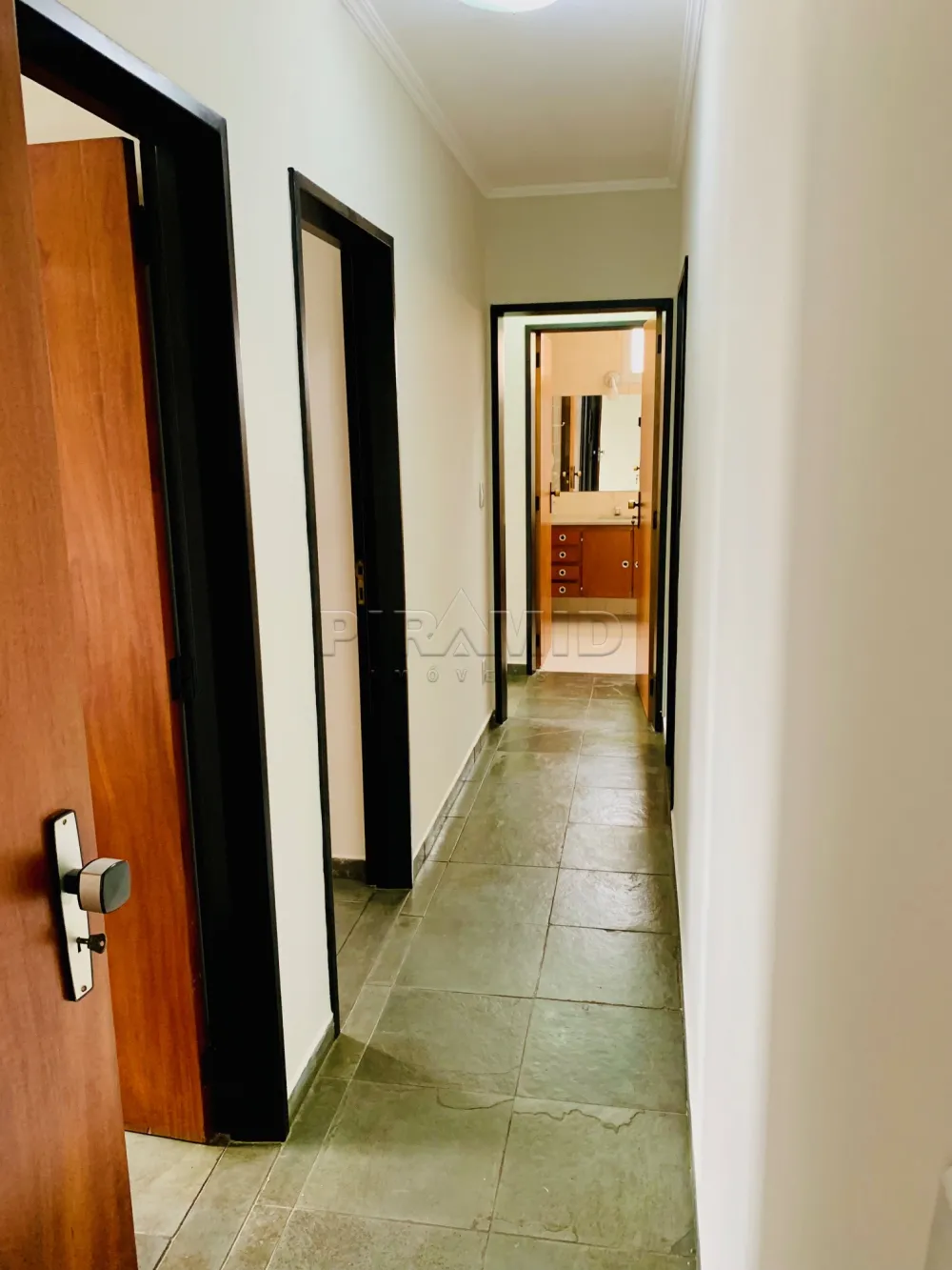 Alugar Apartamento / Padr&atilde;o em Ribeir&atilde;o Preto R$ 3.500,00 - Foto 12