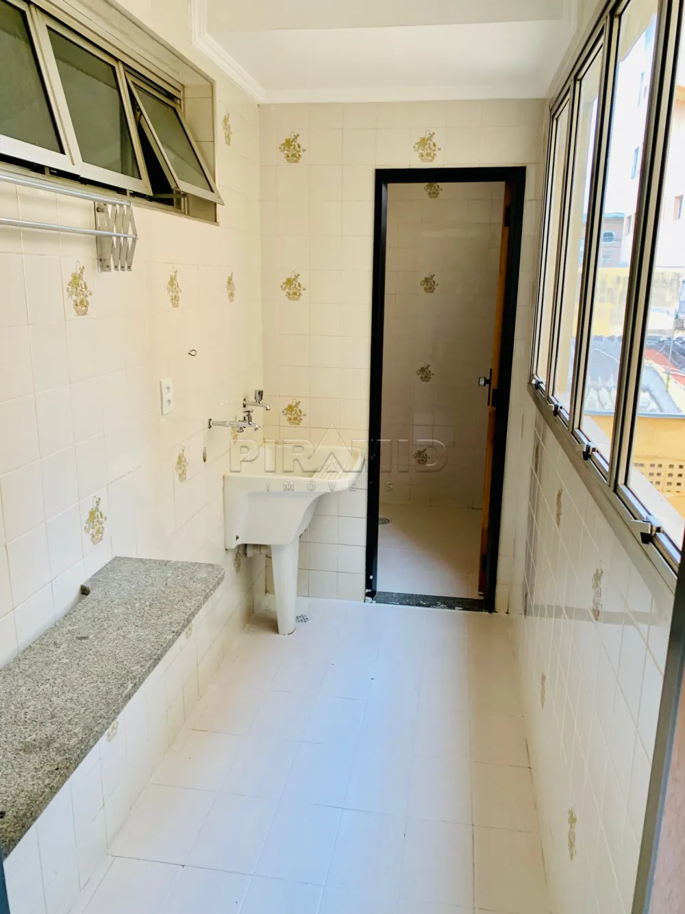 Alugar Apartamento / Padr&atilde;o em Ribeir&atilde;o Preto R$ 3.500,00 - Foto 15