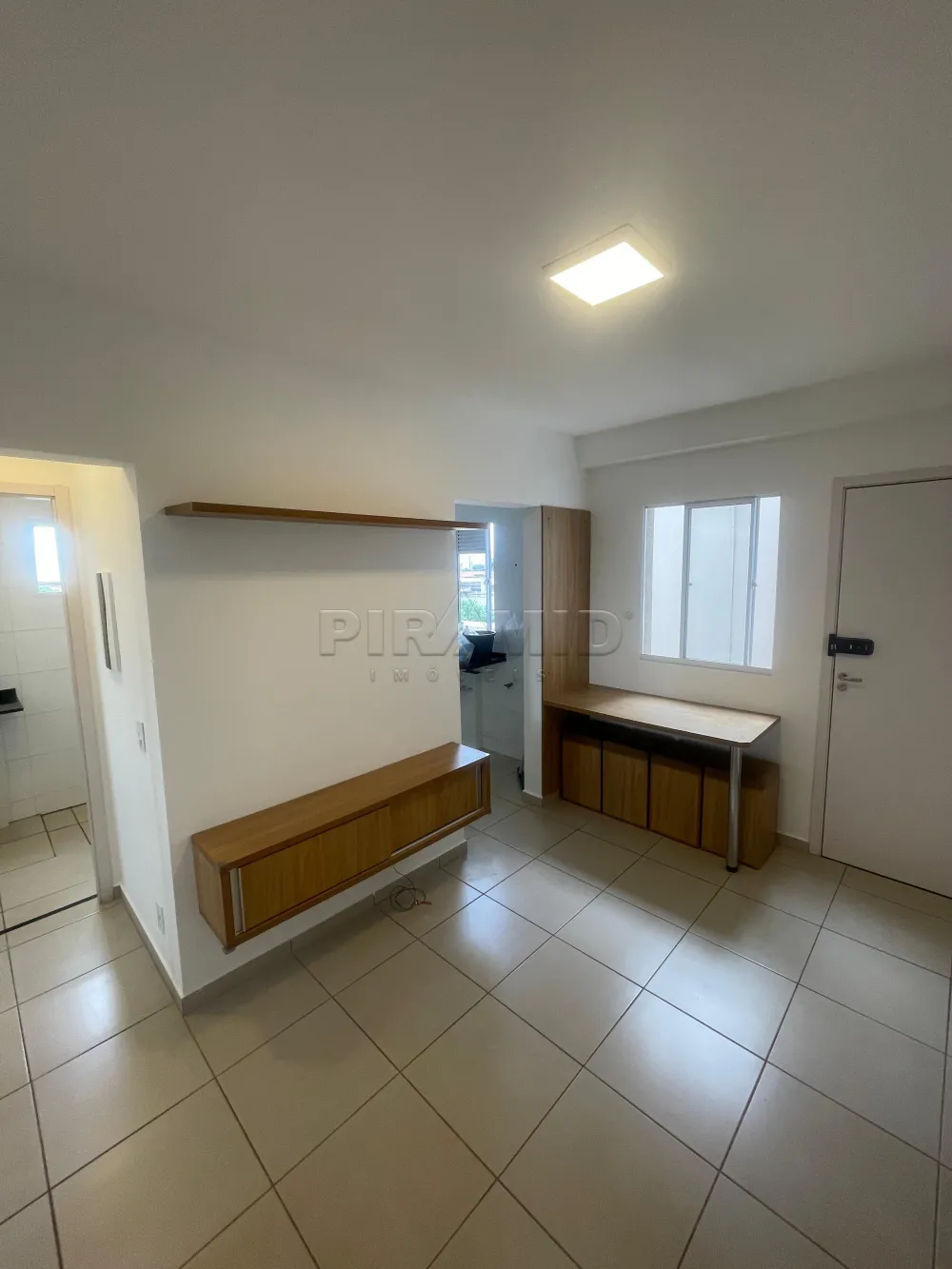 Comprar Apartamento / Padr&atilde;o em Ribeir&atilde;o Preto R$ 180.000,00 - Foto 3