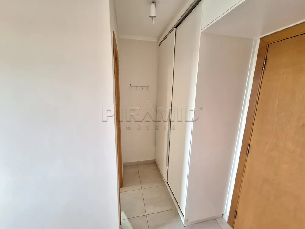 Alugar Apartamento / Padr&atilde;o em Ribeir&atilde;o Preto R$ 2.500,00 - Foto 17