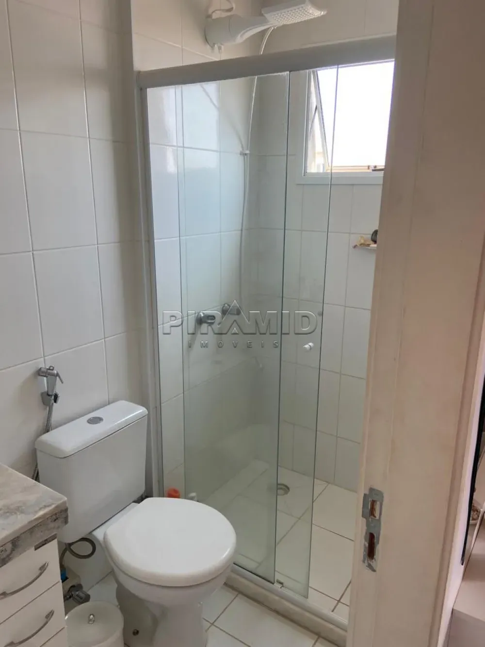 Alugar Apartamento / Padr&atilde;o em Ribeir&atilde;o Preto R$ 2.200,00 - Foto 12