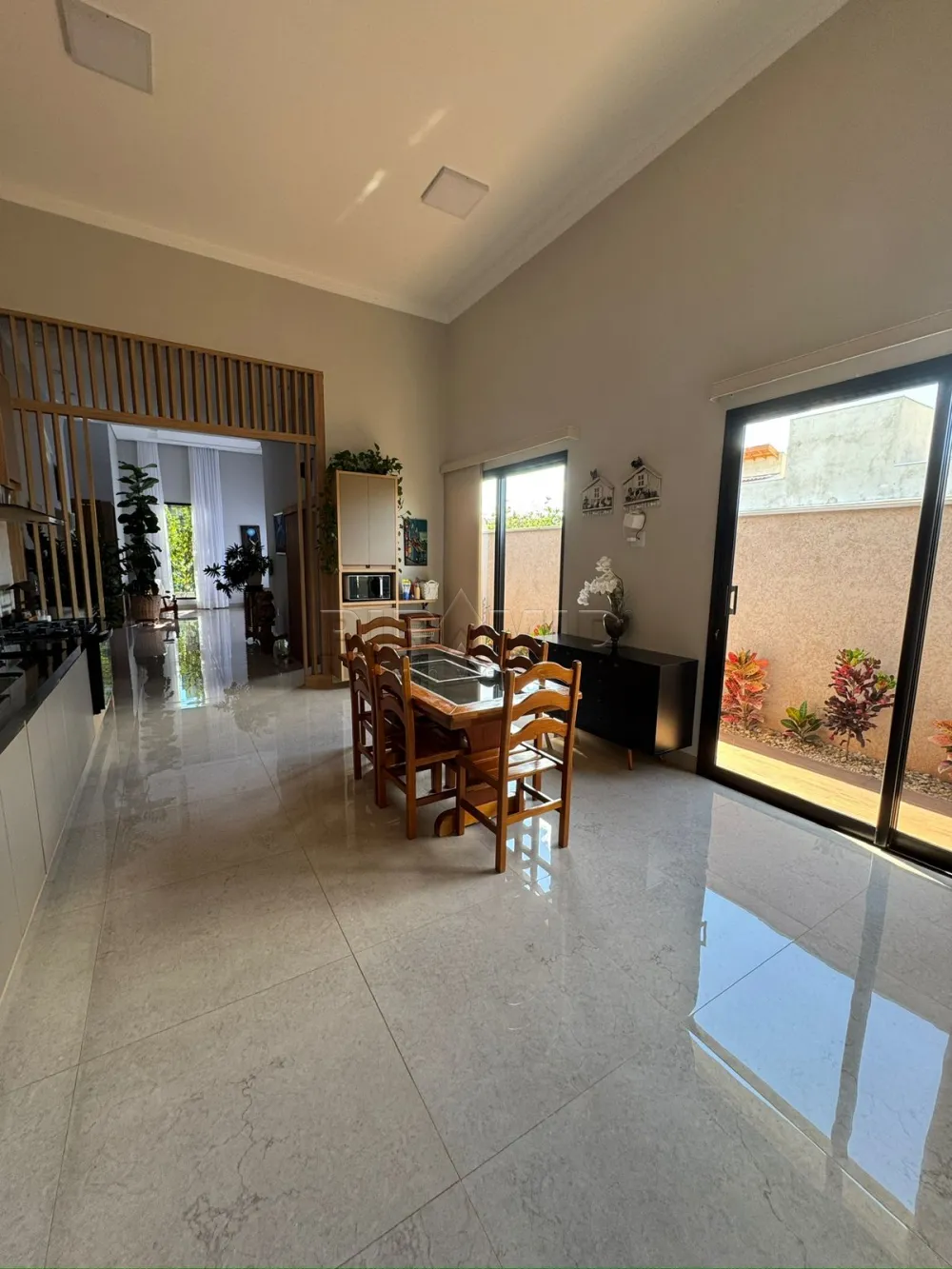 Comprar Casa / Condom&iacute;nio em Ribeir&atilde;o Preto R$ 1.950.000,00 - Foto 2