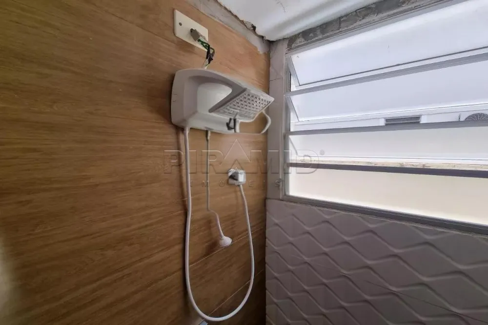 Alugar Apartamento / Padr&atilde;o em Ribeir&atilde;o Preto R$ 1.700,00 - Foto 9