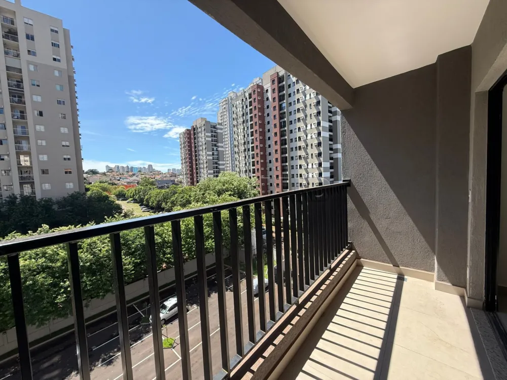 Alugar Apartamento / Padr&atilde;o em Ribeir&atilde;o Preto R$ 2.000,00 - Foto 6
