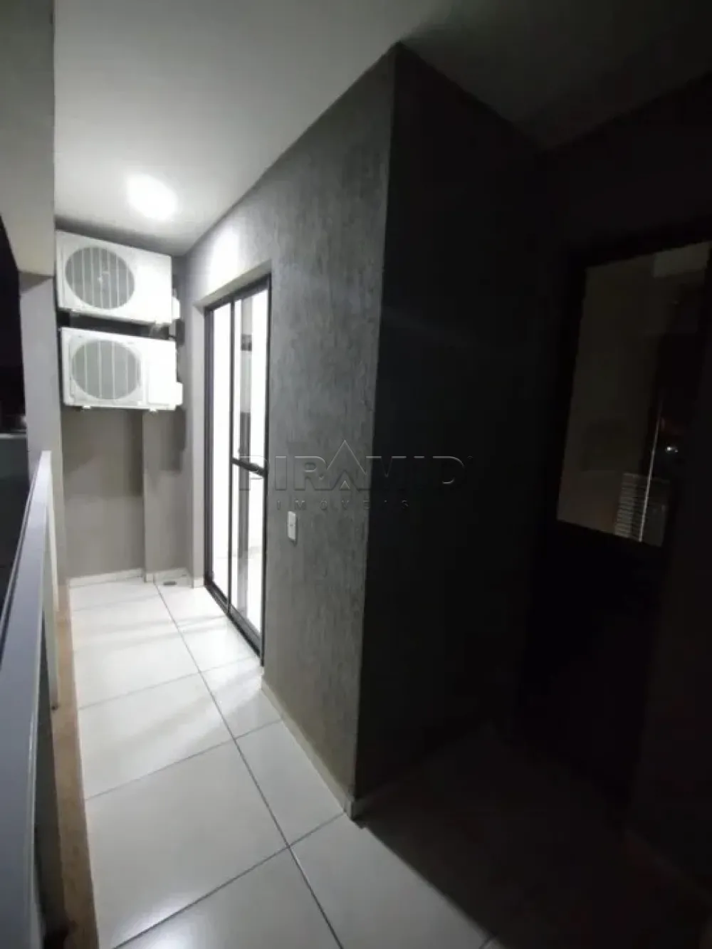 Alugar Apartamento / Padr&atilde;o em Ribeir&atilde;o Preto R$ 2.300,00 - Foto 4