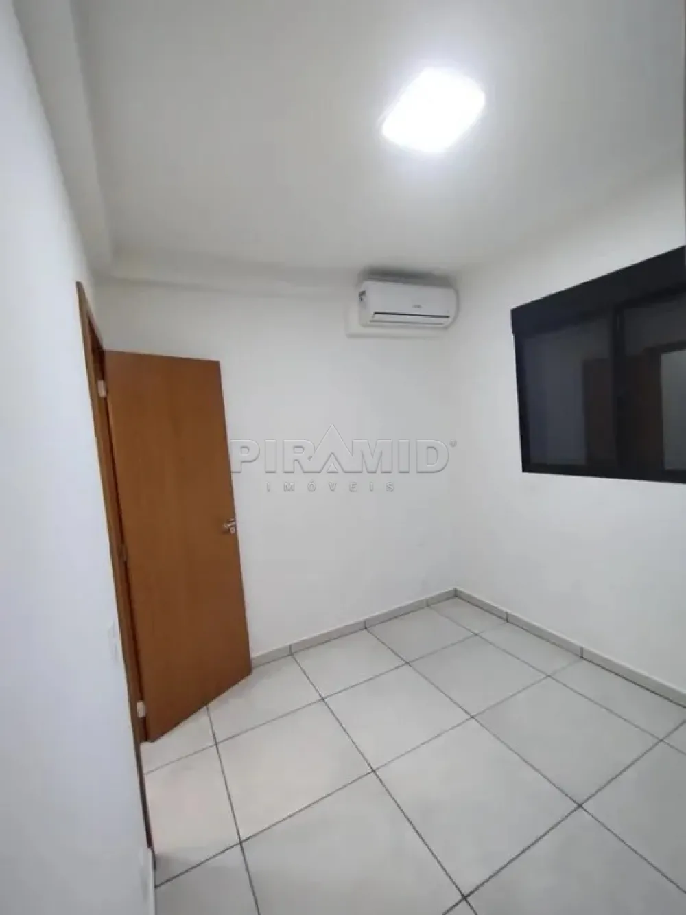Alugar Apartamento / Padr&atilde;o em Ribeir&atilde;o Preto R$ 2.300,00 - Foto 11