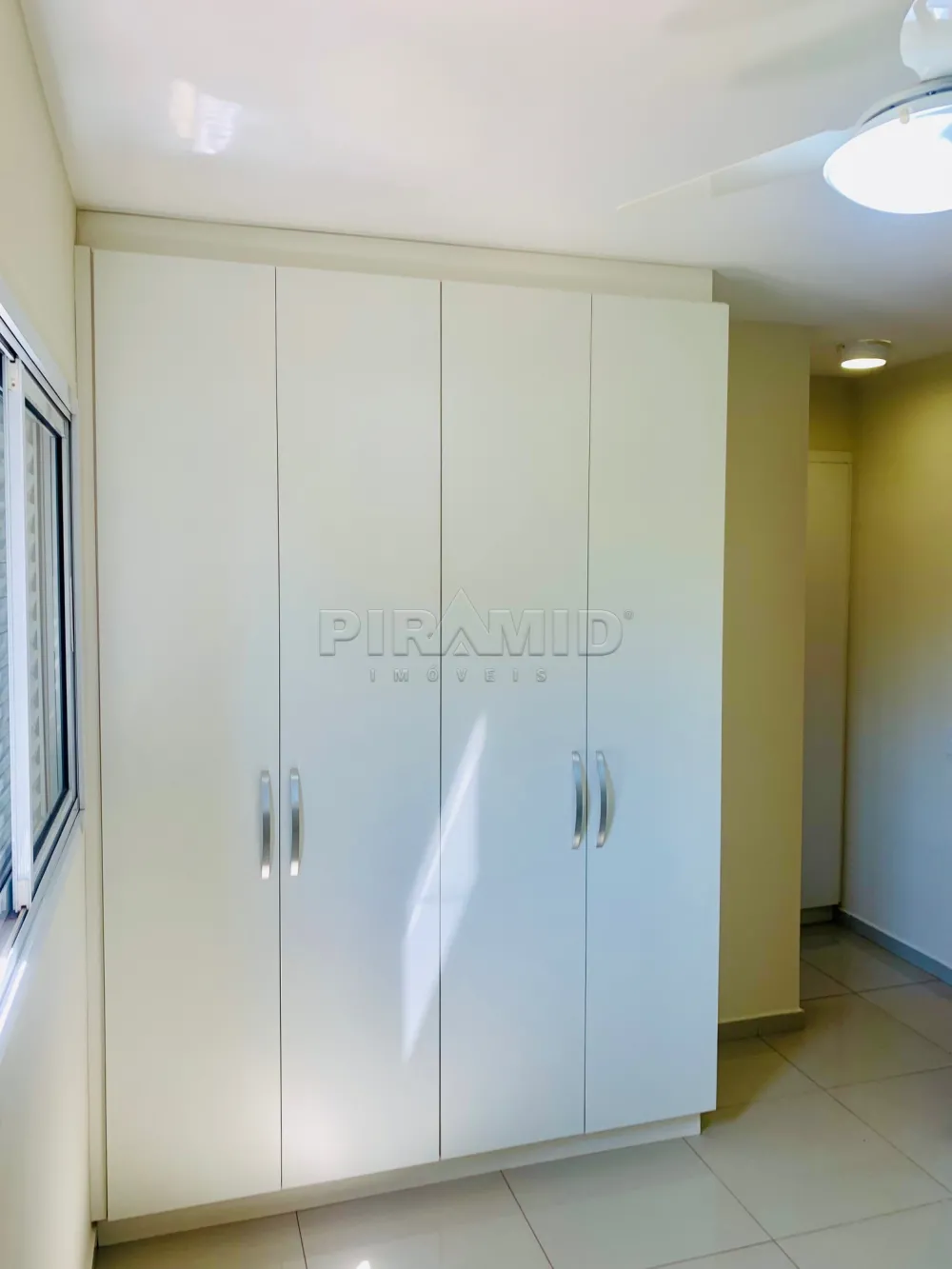 Alugar Apartamento / Padr&atilde;o em Ribeir&atilde;o Preto R$ 1.900,00 - Foto 6