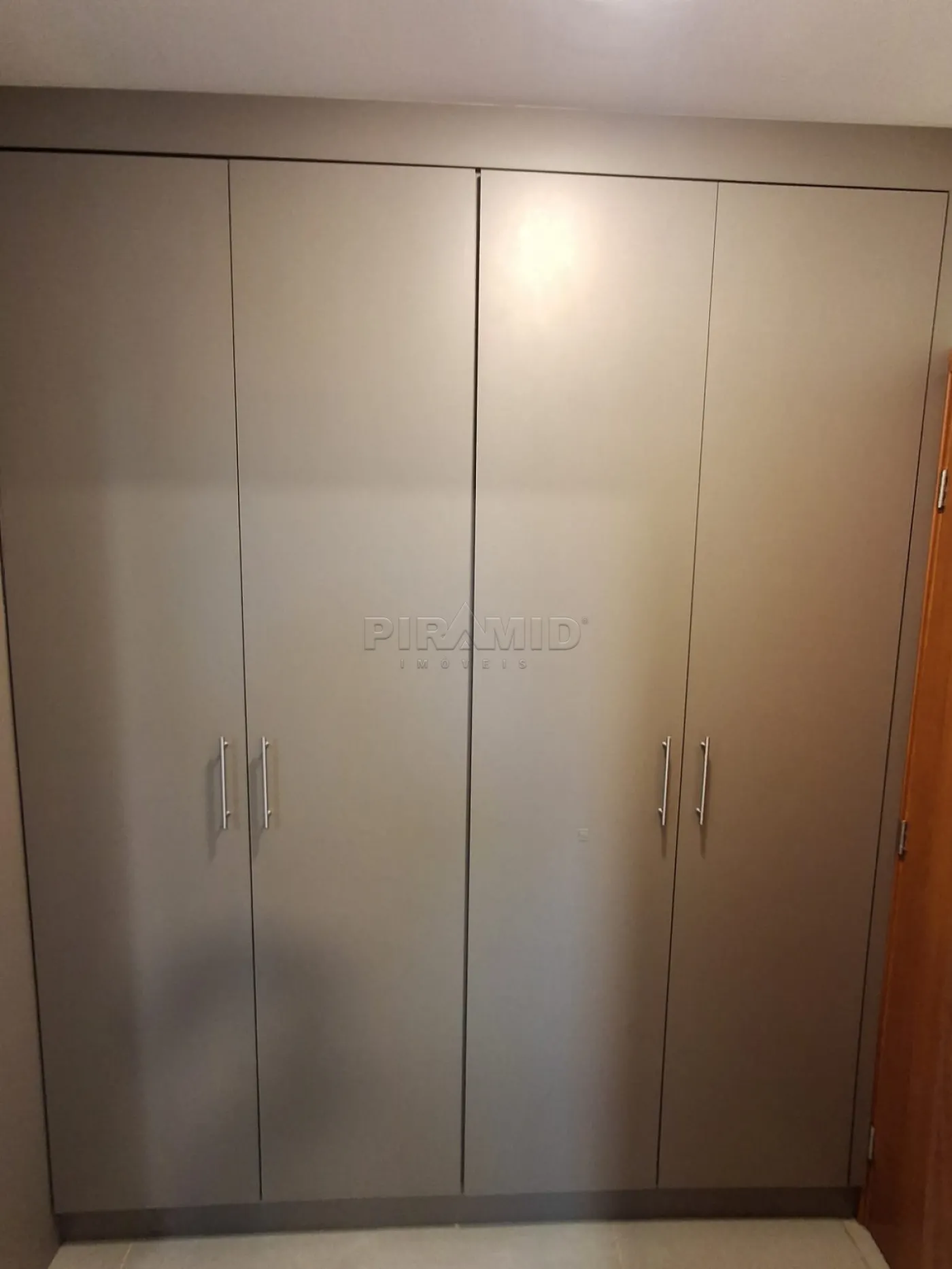 Alugar Apartamento / Padr&atilde;o em Ribeir&atilde;o Preto R$ 2.800,00 - Foto 6