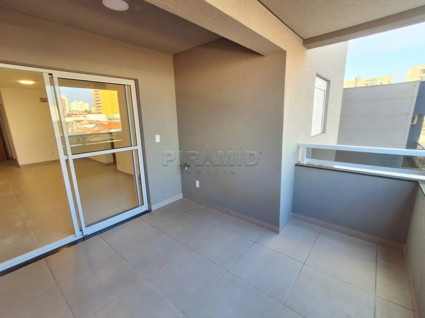 Alugar Apartamento / Padr&atilde;o em Ribeir&atilde;o Preto R$ 2.800,00 - Foto 3