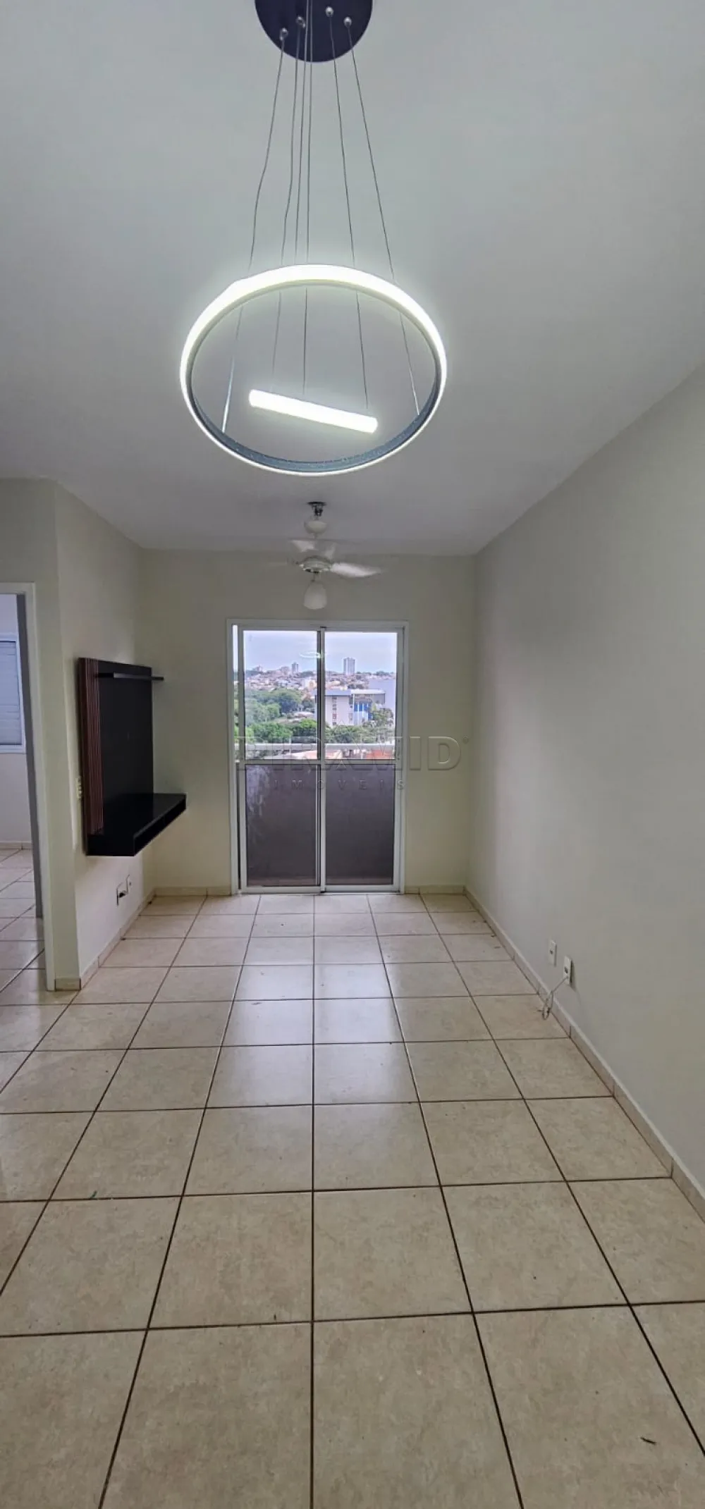 Comprar Apartamento / Padr&atilde;o em Ribeir&atilde;o Preto R$ 219.000,00 - Foto 1